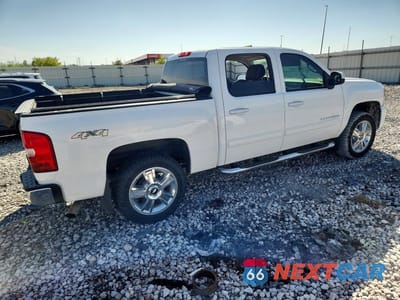 Trzecie zdjęcie samochodu z tyłu: 2013 CHEVROLET SILVERADO K1500 LTZ VIN:3GCPKTE75DG271363 - miniatura