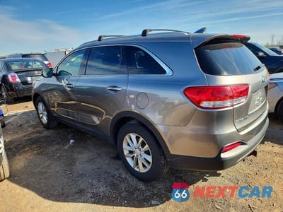Drugie zdjęcie samochodu z przodu: 2016 KIA SORENTO LX VIN:5XYPGDA37GG104662 - miniatura