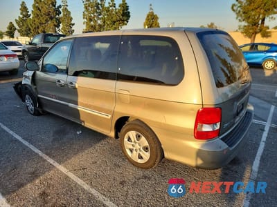 Drugie zdjęcie samochodu z przodu: 2004 KIA SEDONA LX VIN:KNDUP131746602825 - miniatura