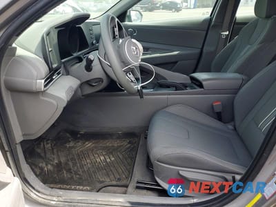 Zdjęcie 7 z 12 samochodu: 2023 HYUNDAI ELANTRA SEL VIN:KMHLM4AG2PU447612 - miniatura