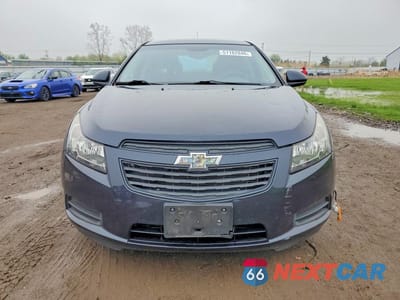 Piąte zdjęcie samochodu w środku: 2013 CHEVROLET CRUZE LT VIN:1G1PC5SB3D7323577 - miniatura
