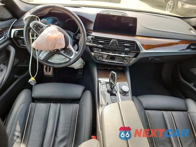 Zdjęcie 8 z 12 samochodu: 2018 BMW 540 XI VIN:WBAJE7C54JG891809 - miniatura