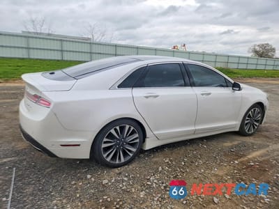 Trzecie zdjęcie samochodu z tyłu: 2019 LINCOLN MKZ RESERVE II VIN:3LN6L5F92KR602630 - miniatura