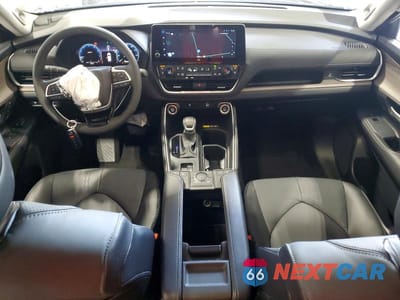 Zdjęcie 8 z 13 samochodu: 2026 TOYOTA GRAND HIGHLANDER LIMITED VIN:5TDAAAB58TS122204 - miniatura
