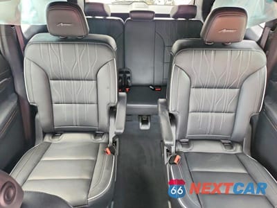 Zdjęcie 10 z 14 samochodu: 2025 BUICK ENCLAVE AVENIR VIN:5GAEVCRS3SJ105627 - miniatura