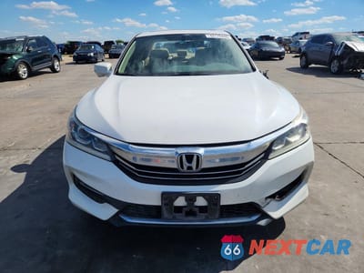 Piąte zdjęcie samochodu w środku: 2016 HONDA ACCORD EXL VIN:1HGCR3F83GA002672 - miniatura