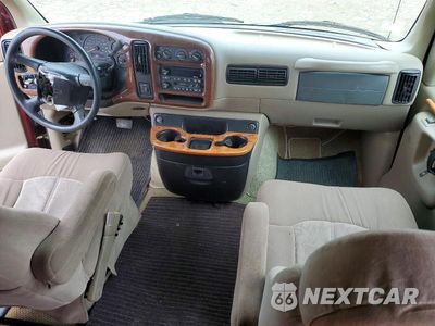 Zdjęcie 8 z 13 samochodu: 2002 GMC SAVANA RV G1500 VIN:1GDFG15R921149437 - miniatura