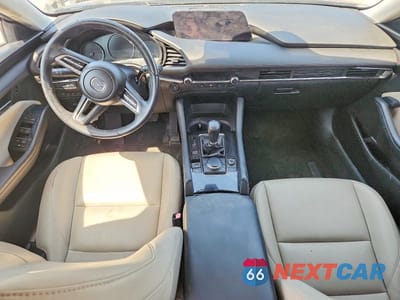 Zdjęcie 8 z 12 samochodu: 2021 MAZDA 3 PREFERRED VIN:3MZBPACL2MM252803 - miniatura