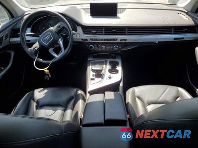 Zdjęcie 8 z 13 samochodu: 2019 AUDI Q7 PREMIUM VIN:WA1AHAF7XKD020639 - miniatura