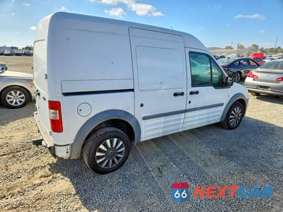 Trzecie zdjęcie samochodu z tyłu: 2011 FORD TRANSIT CONNECT XL DELIVERY VAN VIN:NM0LS7AN1BT052391 - miniatura