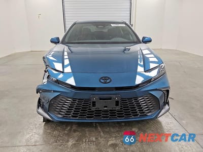 Piąte zdjęcie samochodu w środku: 2026 TOYOTA CAMRY SE VIN:4T1DAACK6TU221533 - miniatura