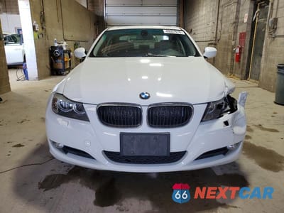 Piąte zdjęcie samochodu w środku: 2009 BMW 328 XI SULEV VIN:WBAPK53539A643136 - miniatura