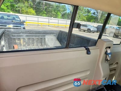 Zdjęcie 10 z 12 samochodu: 2005 FORD F150 VIN:1FTRF12W95NB39406 - miniatura