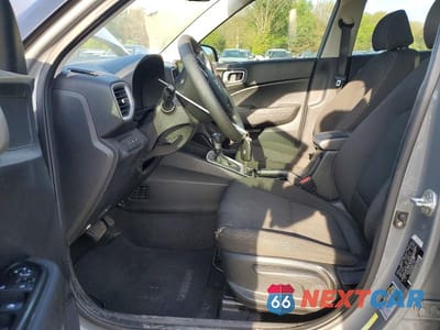 Zdjęcie 7 z 13 samochodu: 2020 HYUNDAI VENUE SEL VIN:KMHRC8A36LU045166 - miniatura