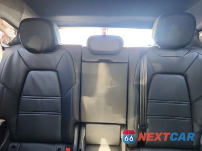 Zdjęcie 10 z 13 samochodu: 2024 PORSCHE CAYENNE COUPE VIN:WP1BA2AY6RDA54574 - miniatura