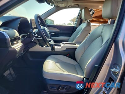 Zdjęcie 7 z 13 samochodu: 2024 TOYOTA GRAND HIGHLANDER XLE VIN:5TDAAAA5XRS002883 - miniatura