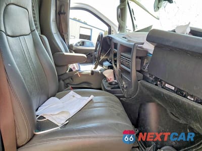 Zdjęcie 7 z 13 samochodu: 2022 CHEVROLET EXPRESS G2500 VIN:1GCWGAF76N1142497 - miniatura