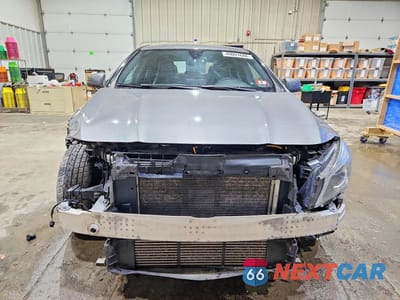 Piąte zdjęcie samochodu w środku: 2015 MERCEDES-BENZ CLA 250 4MATIC VIN:WDDSJ4GBXFN188225 - miniatura