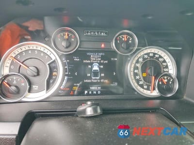 Zdjęcie 9 z 11 samochodu: 2014 RAM 2500 LARAMIE VIN:3C6UR5FJ1EG179793 - miniatura