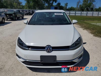 Piąte zdjęcie samochodu w środku: 2019 VOLKSWAGEN GOLF S VIN:3VWG57AU8KM012629 - miniatura