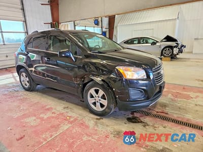 Czwarte zdjęcie samochodu z boku: 2016 CHEVROLET TRAX 1LT VIN:KL7CJPSB6GB675560 - miniatura