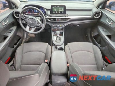 Zdjęcie 8 z 12 samochodu: 2021 KIA FORTE LXS VIN:3KPF24AD5ME284350 - miniatura
