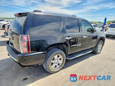 Trzecie zdjęcie samochodu z tyłu: 2007 GMC YUKON DENALI VIN:1GKFK63897J240570 - miniatura
