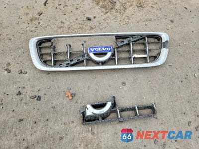 Zdjęcie 13 z 14 samochodu: 2010 VOLVO V70 3.2 VIN:YV1982BW5A1123618 - miniatura