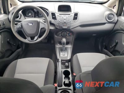 Zdjęcie 8 z 11 samochodu: 2015 FORD FIESTA S VIN:3FADP4AJ0FM189921 - miniatura