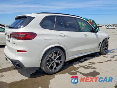 Trzecie zdjęcie samochodu z tyłu: 2021 BMW X5 XDRIVE40I VIN:5UXCR6C06M9F85297 - miniatura