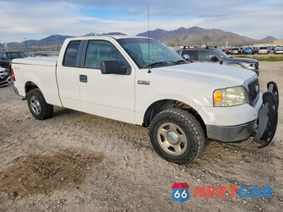 Czwarte zdjęcie samochodu z boku: 2008 FORD F150 VIN:1FTPX14V38FB87880 - miniatura