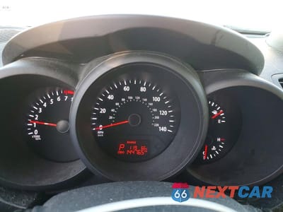 Zdjęcie 9 z 12 samochodu: 2012 KIA SOUL BASE VIN:KNDJT2A5XC7481789 - miniatura
