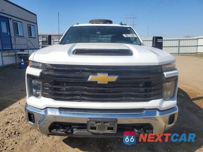 Piąte zdjęcie samochodu w środku: 2024 CHEVROLET SILVERADO K3500 VIN:1GB4YSEY7RF307099 - miniatura