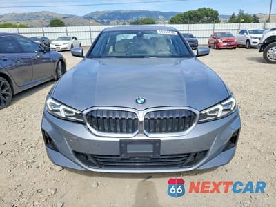 Piąte zdjęcie samochodu w środku: 2023 BMW 330I VIN:3MW69FF05P8D18025 - miniatura