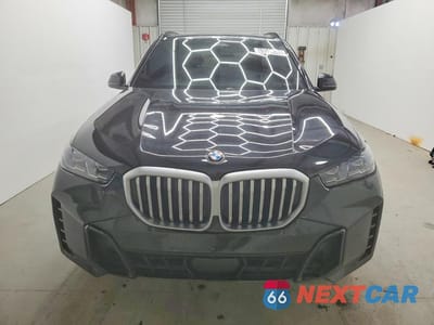 Piąte zdjęcie samochodu w środku: 2025 BMW X5 SDRIVE 40I VIN:5UX13EU02S9W61352 - miniatura