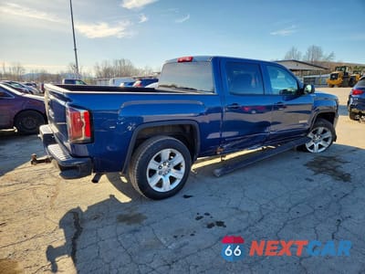 Trzecie zdjęcie samochodu z tyłu: 2017 GMC SIERRA K1500 SLE VIN:3GTU2MEC9HG241679 - miniatura