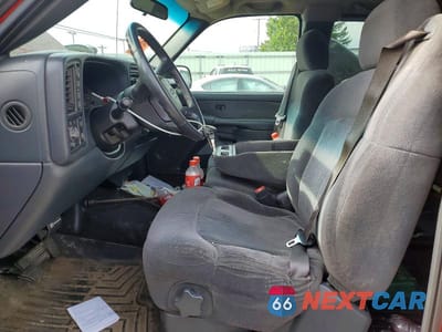 Zdjęcie 7 z 12 samochodu: 2002 CHEVROLET SILVERADO K1500 VIN:1GCEK19T22E210852 - miniatura