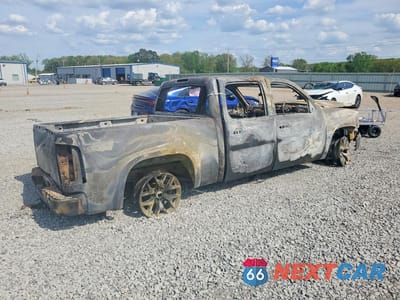 Trzecie zdjęcie samochodu z tyłu: 2011 GMC SIERRA K1500 SLE VIN:3GTP2VE31BG175798 - miniatura