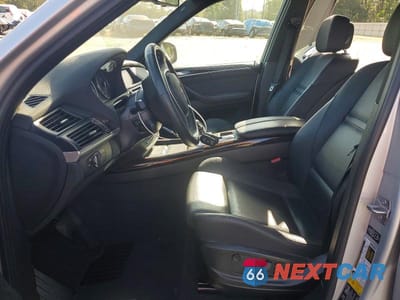 Zdjęcie 7 z 13 samochodu: 2013 BMW X5 XDRIVE35I VIN:5UXZV4C55D0G51087 - miniatura
