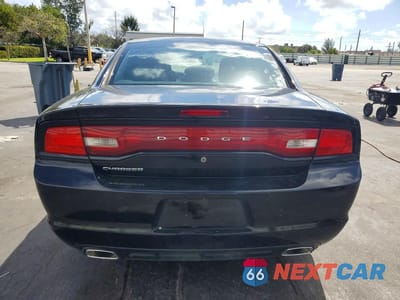 Zdjęcie 6 z 12 samochodu: 2012 DODGE CHARGER SE VIN:2C3CDXBG7CH301681 - miniatura