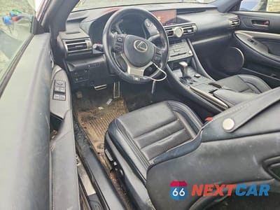 Zdjęcie 8 z 12 samochodu: 2019 LEXUS RC 350 VIN:JTHSZ5BC7K5009429 - miniatura
