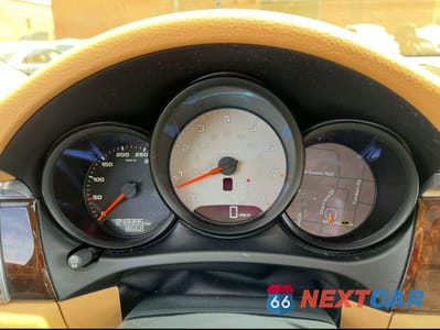 Zdjęcie 8 z 10 samochodu: 2015 PORSCHE MACAN S VIN:WP1AB2A58FLB54790 - miniatura