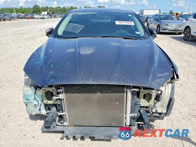 Piąte zdjęcie samochodu w środku: 2017 FORD FUSION SE VIN:3FA6P0H78HR104826 - miniatura