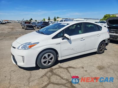 2015 TOYOTA PRIUS TWO JTDKN3DU6F1911347 - główne zdjęcie licytacji z USA - miniatura