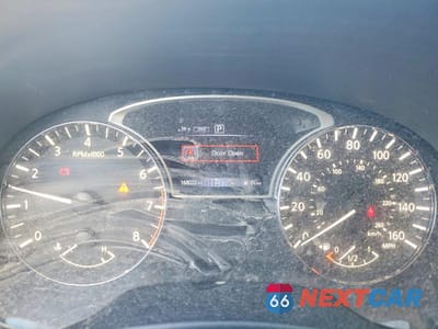 Zdjęcie 9 z 13 samochodu: 2019 NISSAN PATHFINDER SL VIN:5N1DR2MM0KC643493 - miniatura