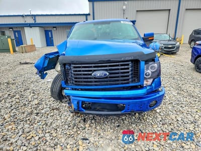 Piąte zdjęcie samochodu w środku: 2012 FORD F150 SUPER CAB VIN:1FTFX1EF8CFC54405 - miniatura