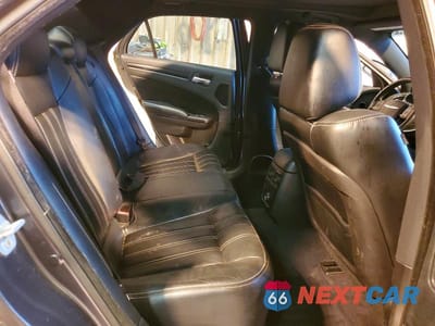 Zdjęcie 10 z 12 samochodu: 2013 CHRYSLER 300 S VIN:2C3CCABG5DH658102 - miniatura
