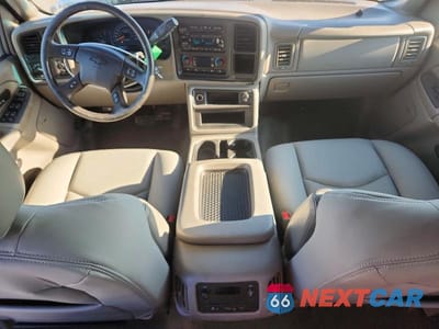 Zdjęcie 8 z 12 samochodu: 2006 CHEVROLET SILVERADO K2500 HEAVY DUTY VIN:1GCHK23D86F168711 - miniatura