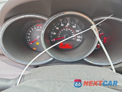 Zdjęcie 9 z 13 samochodu: 2011 KIA SORENTO LX VIN:5XYKTDA28BG151785 - miniatura