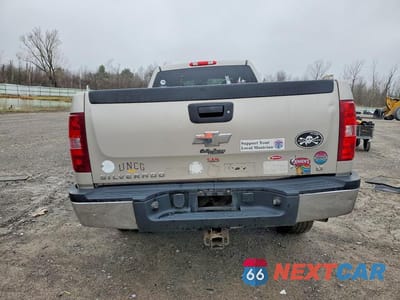 Zdjęcie 6 z 11 samochodu: 2007 CHEVROLET SILVERADO C2500 HEAVY DUTY VIN:1GCHC23607F508627 - miniatura